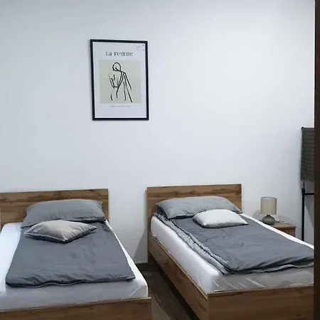 Apartament Smjestaj Kamenice - *