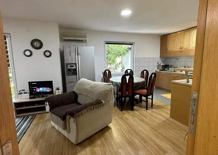 Apartment Riverstone Retreat *