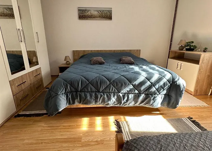 Riverstone Retreat Apartment *